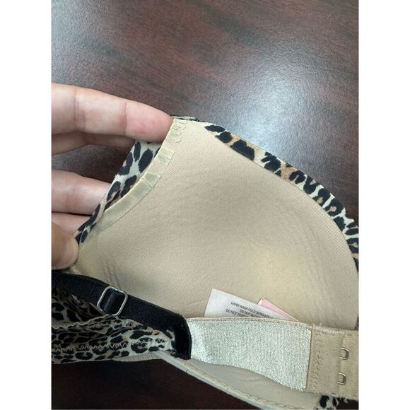 Victoria’s Secret Very Sexy Leopard Print Push Up Bra Size 34B - Picture 4 of 10